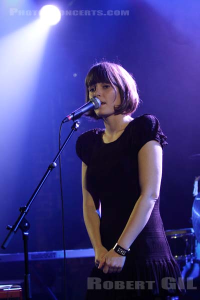 LA FIANCEE - 2010-03-27 - PARIS - La Maroquinerie - 